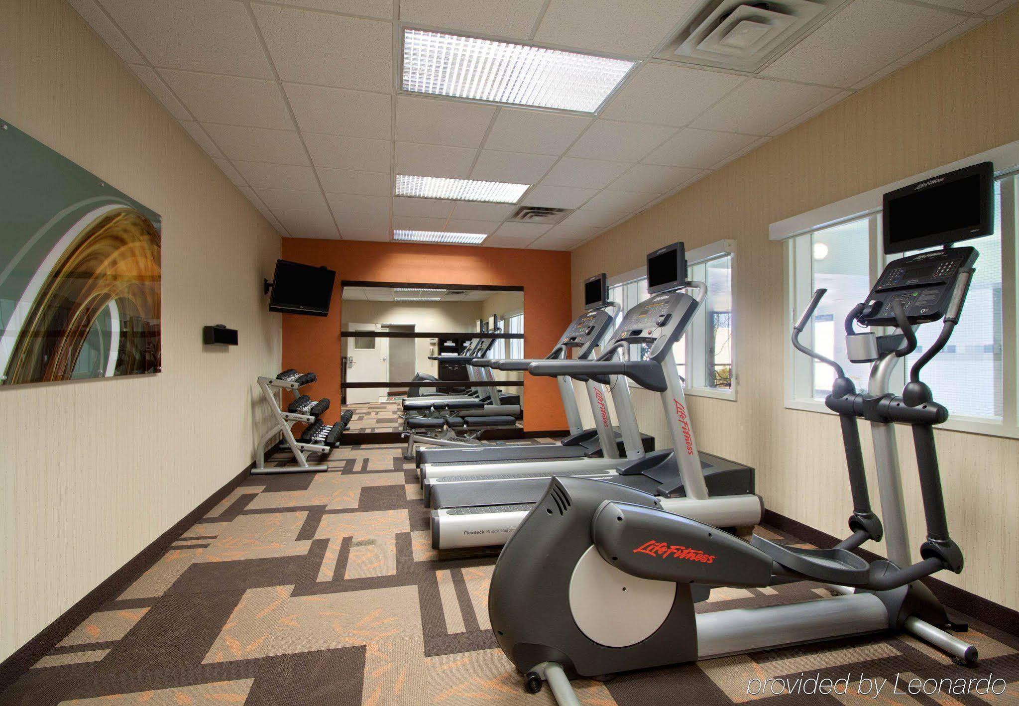 Courtyard By Marriott West Orange Hotel Екстериор снимка