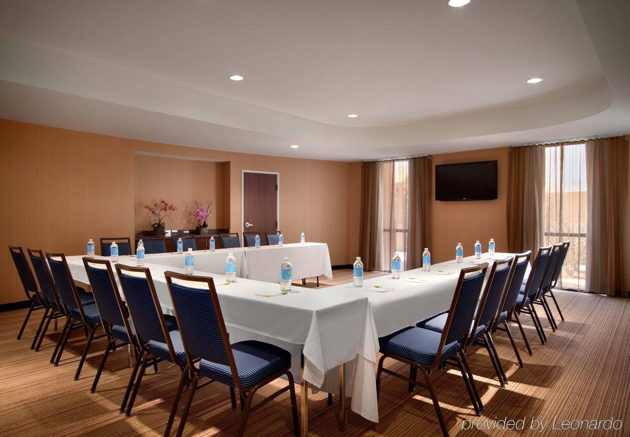 Courtyard By Marriott West Orange Hotel Екстериор снимка