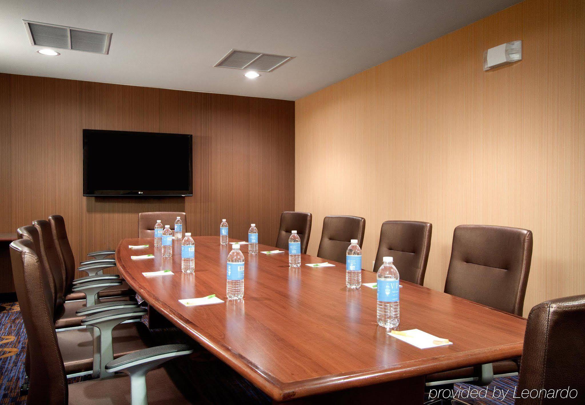 Courtyard By Marriott West Orange Hotel Екстериор снимка
